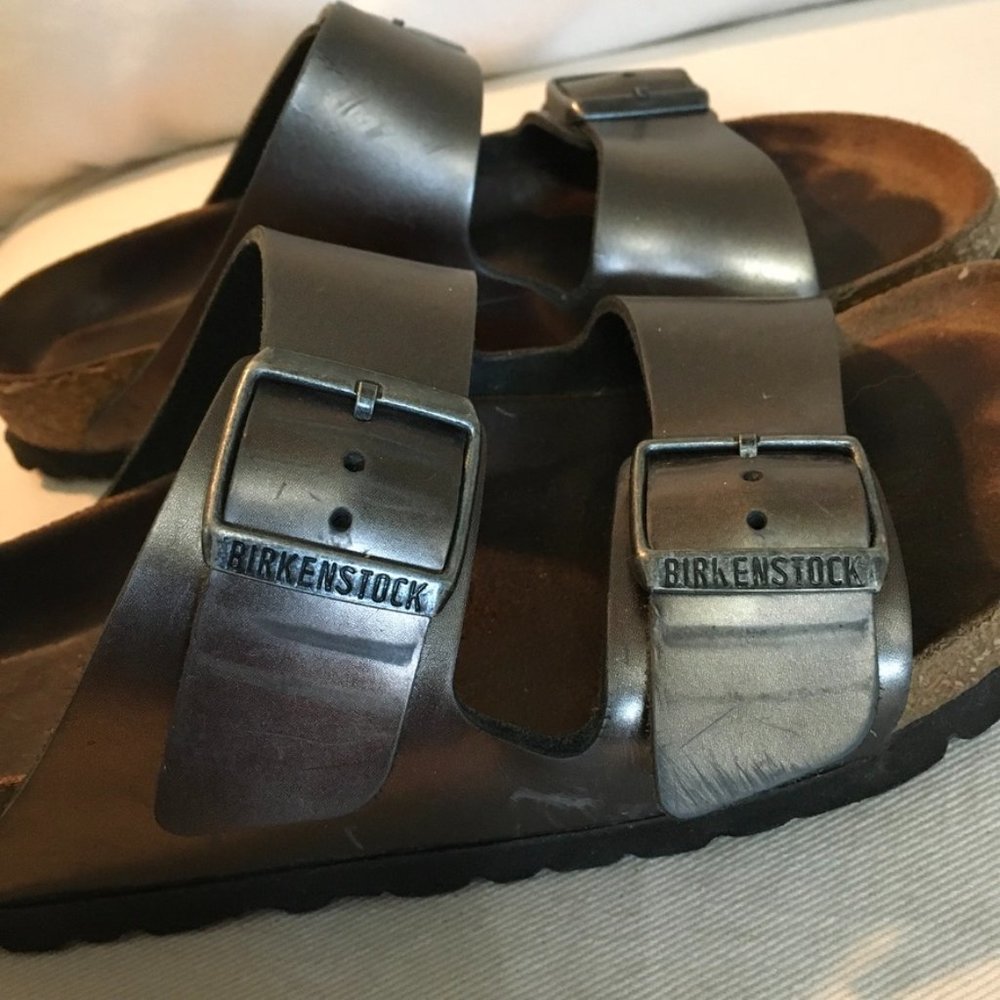Birkenstock Arizona Metallic Gray Sandal - Picture 3 of 6